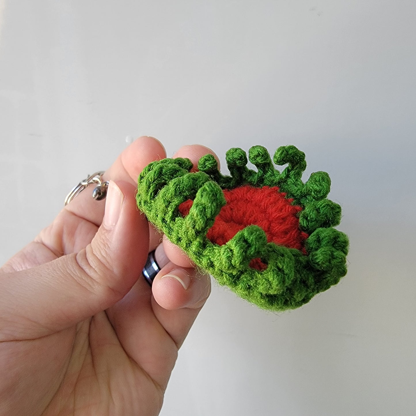 Venus Fly Trap crochet keychain