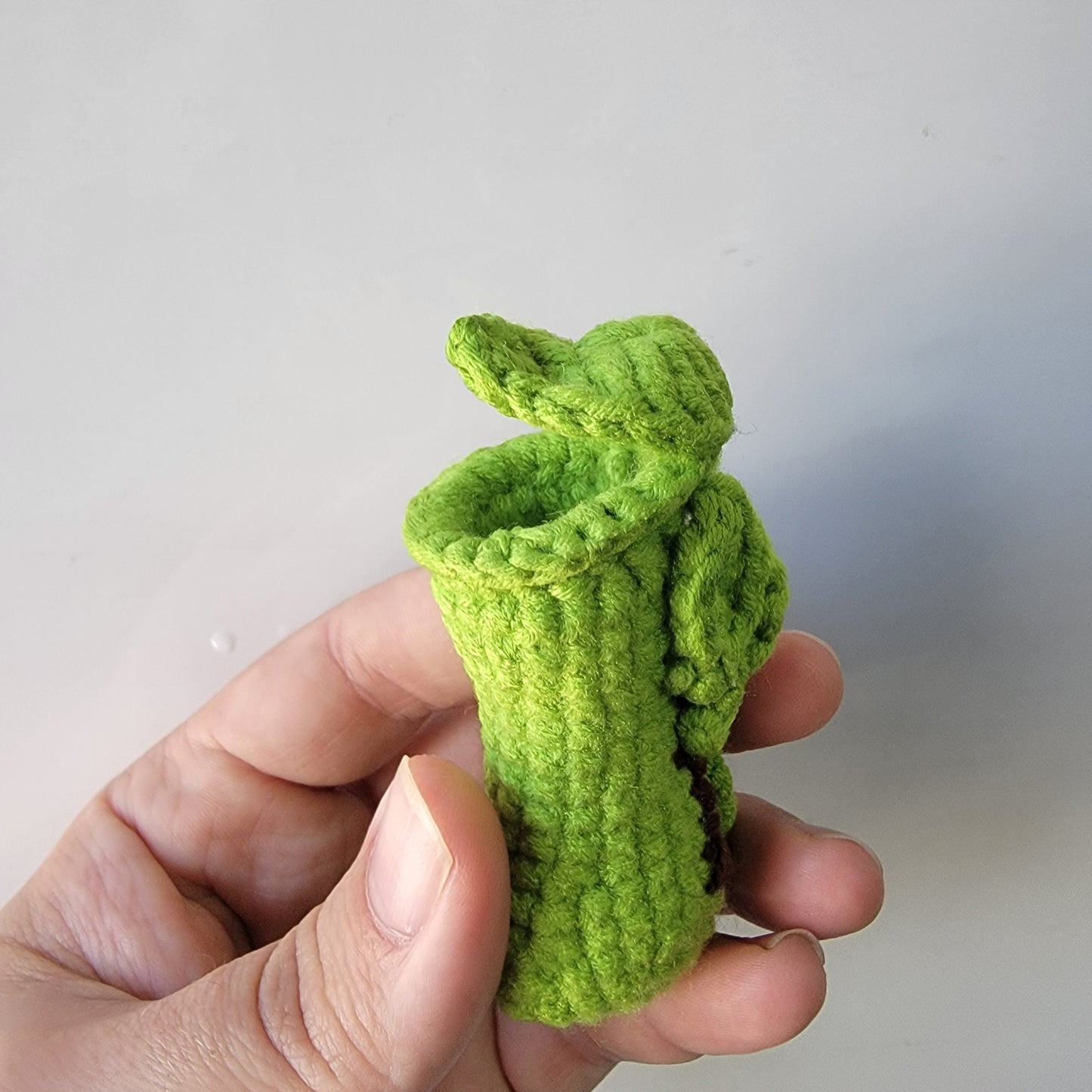 Nepenthes crochet keychain multicolored